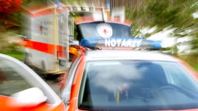 Bauarbeiter stürzen sechs Meter in die Tiefe