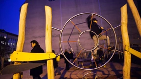 Die Lage ist hoffnungslos, aber niemals ernst 