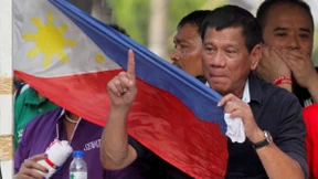 Mit Hilfe der Todesschwadronen