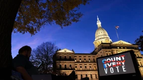 Führende Republikaner fordern Geheimdienst-Briefings für Biden