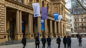 IHK Frankfurt fordert kostenfreie Parkplätze