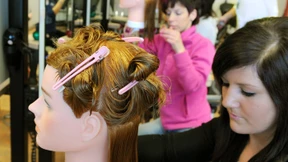 Schiffer top, Friseur Flop