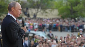 Putin schaltet Medien gleich