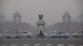 „Firmen sollten ihre Leute mit Atemmasken ausstatten“