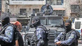 In allem von Israel abhängig