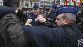 Krawalle im Problem-Stadtteil Molenbeek