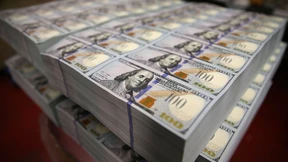 Starke Nachfrage nach 100-Dollar-Banknoten