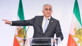 Der Sohn des letzten Schahs mischt mit