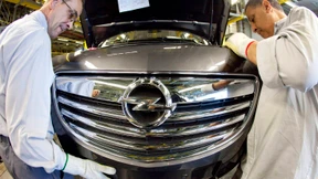 Opel verhandelt über Kurzarbeit