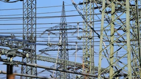 Stromkunden zahlen für die Energiewende drauf