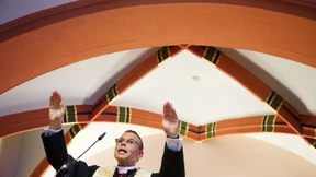 Bischof Tebartz-van Elst bittet Gläubige um Vertrauen