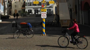 Und immer wird  irgendetwas erzählt