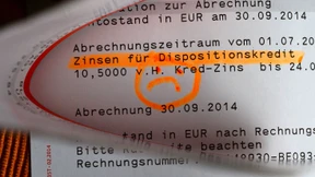 Trotz der Nullzinsen bleibt der Dispozins oft zweistellig