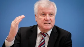 Seehofer stellt Kriminalstatistik 2018 vor