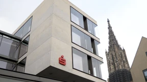 Sparkasse darf Hochzins-Guthaben nicht kündigen