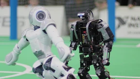 Treffen sich zwei Roboter