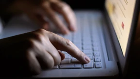 Ermittler gehen gegen illegale Datenhändler in ganz Deutschland vor