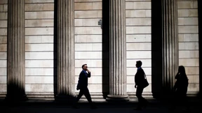 Wie die Investmentbanker reich wurden