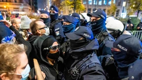 Wer befahl den Polizisten das harte Durchgreifen?