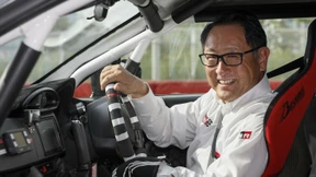 Der Gründerenkel Akio Toyoda zieht sich zurück – ein wenig