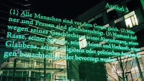 Sollte „Rasse“ aus dem Grundgesetz gestrichen werden?