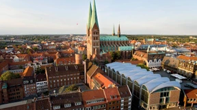 Gesundheits-Verwaltung so groß wie Lübeck