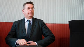Präsidentschaftskandidat Grindel wehrt sich gegen Kritik