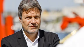 Habeck kündigt Pläne für Wasserstoffnetz noch vor Sommerferien an