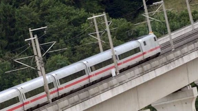 Bahnchef Grube schlägt Alarm: Viele Brücken sind kaputt