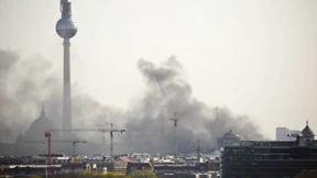 Gasbehälter am Berliner Humboldt Forum zerborsten