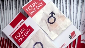 Nur sieben Prozent haben bisher Gehaltsvergleich angefordert