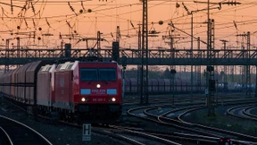 300 km/h mit dem Strom der Geschichte