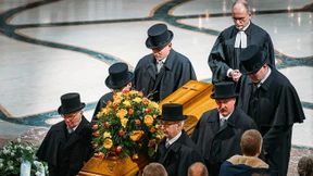 Tausende bei Gottesdienst für Peter Schreier