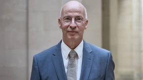 Kann die Justiz den Staat zwingen?