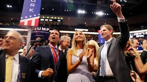 Von der Farce zum Faktum