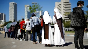 Biontech-Impfstoff bietet laut Studie fast kompletten Schutz vor Infektion