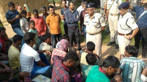 Indische Dorfbewohner lynchen fünf Frauen