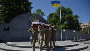 Seit Kriegsbeginn fast 9000 Soldaten gefallen