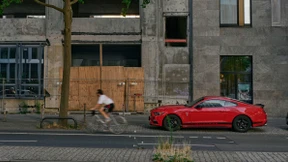 Steigert ein Peniskomplex den Wunsch nach einem Sportwagen?