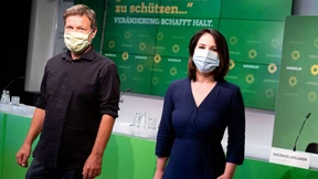 Nicht geschmeidig, nicht dickköpfig