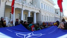 Nato erwägt Stationierung in Osteuropa