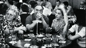 Das Dorfgasthaus stirbt aus, das Apfelweinlokal lebt