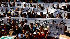 Zwei Buchstaben als Zeichen der Unruhe 