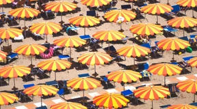 Italienische Polizei entdeckt zahlreiche Mängel bei Strandbädern