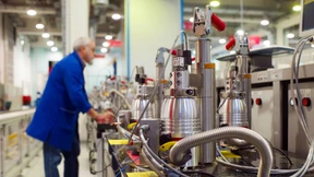 Der Überflieger und die Übernahme