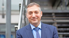 Neuer Schuldezernent für den Main-Taunus-Kreis