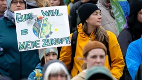 Kann die Demokratie die Klimakatastrophe bewältigen?
