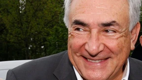 Strauss-Kahn verklagt Zimmermädchen