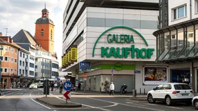 Signa plant den Kauf von Kaufhof