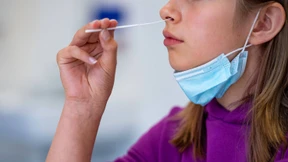 Mindestens jeder Zweite ist vollständig geimpft